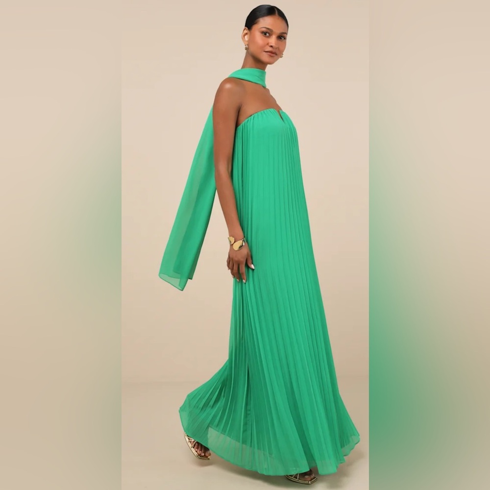 Lulu's Green Maxi Dress